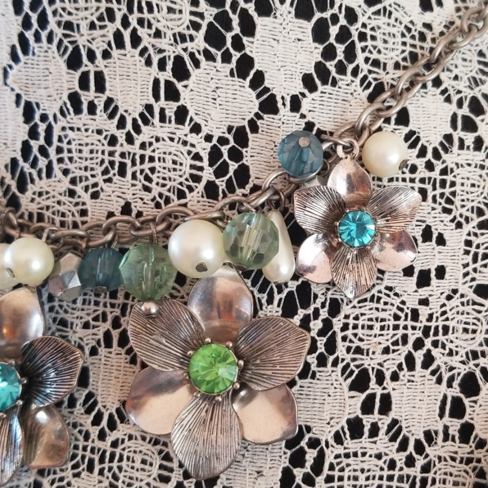 Premier Designs Garden Gate Statement Necklace - image 3